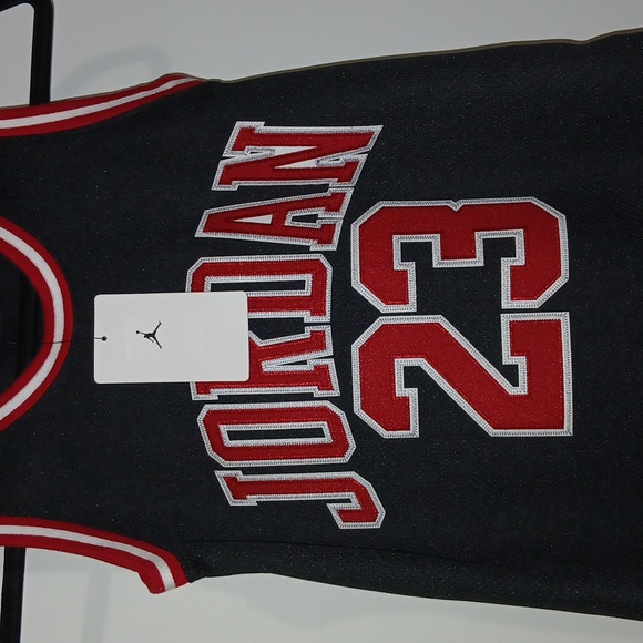 Jordan 23 Girls Sleevless T Shirt Jersey Dress Black Red White Size Large NWT - Picture 4 of 6